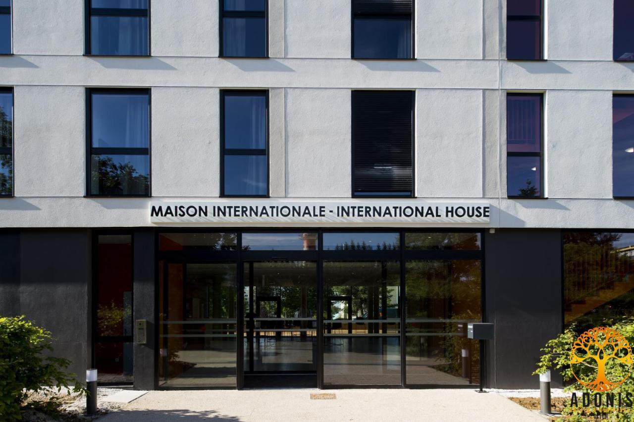 Adonis Dijon Maison Internationale Bagian luar foto